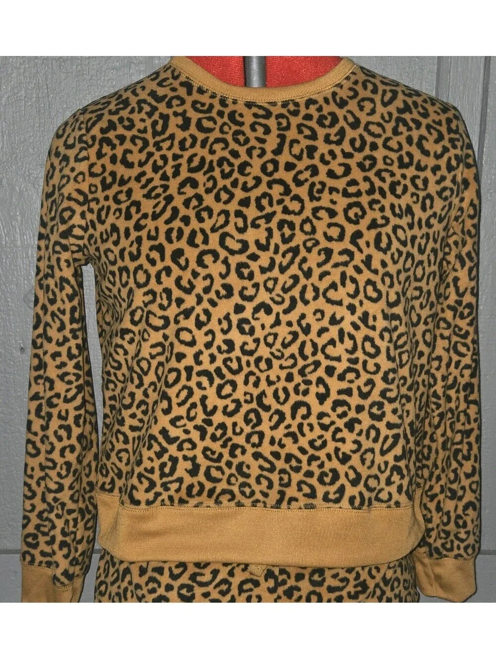 Old Navy Girls XL (14-16) Leopard Fleece 2-Piece Set Sweatshirt & Pants